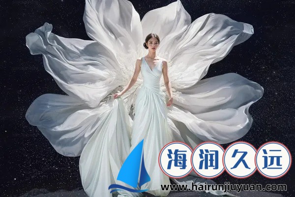 偷拍BBB妇女撒尿BBBB：揭秘隐私侵犯与法律制裁的深度解析